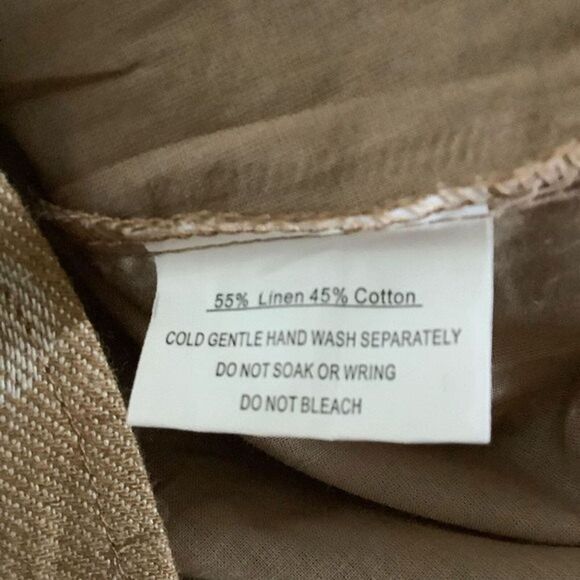 SAINTS + SECRETS Puff Sleeves Flattering Polkadot Mini Dress - Picture 9 of 11